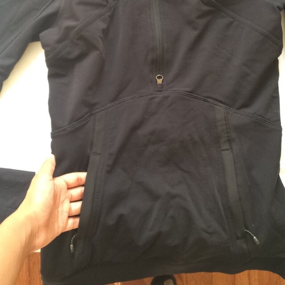 Lulu Lemon Jacket - Picture 4 of 4