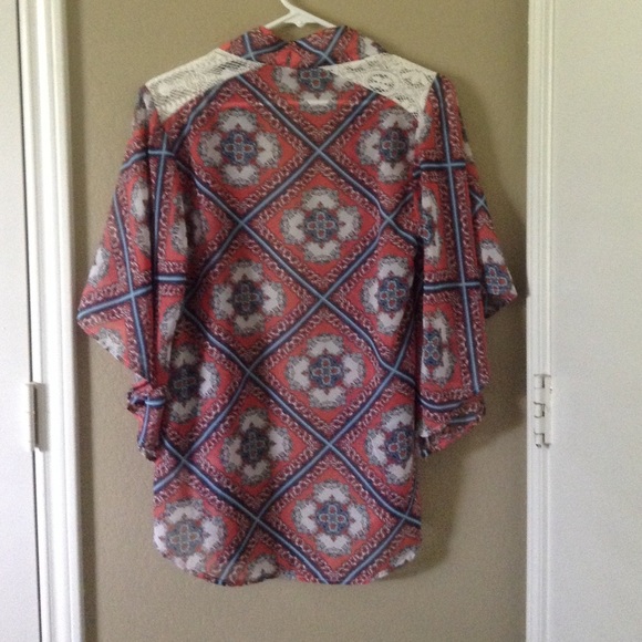 Aztec pattern Cardigan - Picture 2 of 3