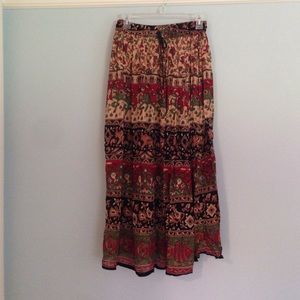 Maxi skirt