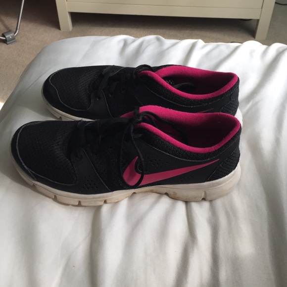 nike 4.0 running shoes