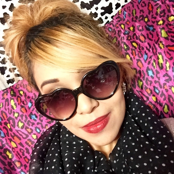 Cute Heart sunglasses - Picture 4 of 4