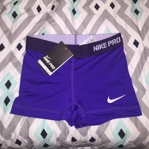 BNWT Purple Nike Pros (OLD STYLE)