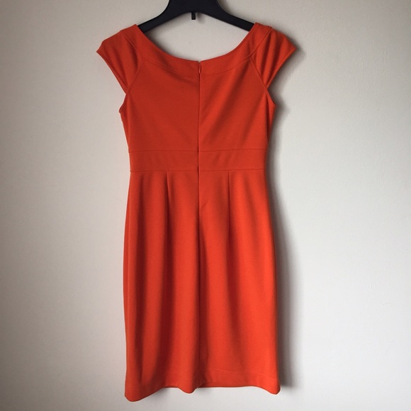 ❗️SOLD❗️Cute Orange Dress 😻🔥 - Picture 2 of 3