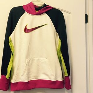 Women's therma fit Nike hoodie