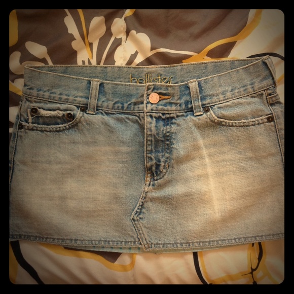 Hollister skirt