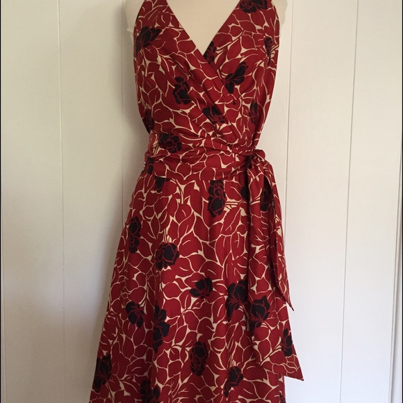 •Ann Taylor Silk Halter Dress•