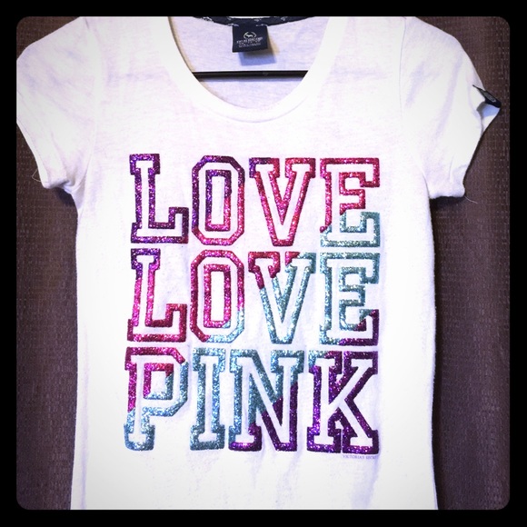 Vs PINK T-Shirt *REDUCED*
