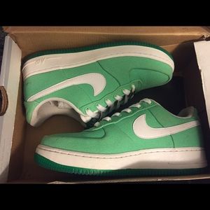 Woman Air Force 1s