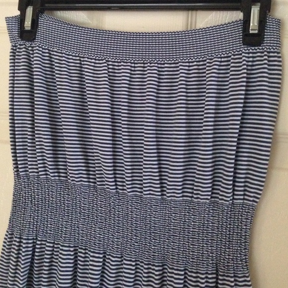 NAVY STRIPE MAXI DRESS - Picture 3 of 4