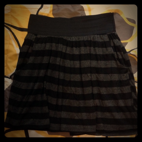 Stripped skirt