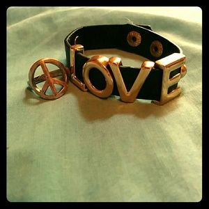 Peace & Love Bundle! ???