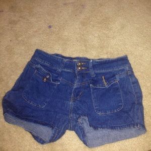 L.e.i. Vintage looking shorts