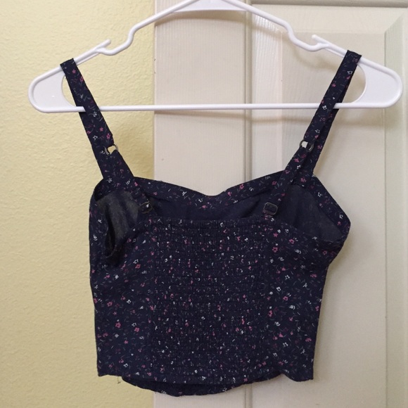 crop top from abercombie&fitch - Picture 2 of 4