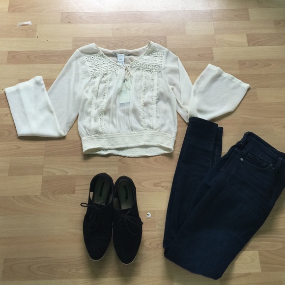 LONG SLEEVE, FLOWY SUMMER SHIRT