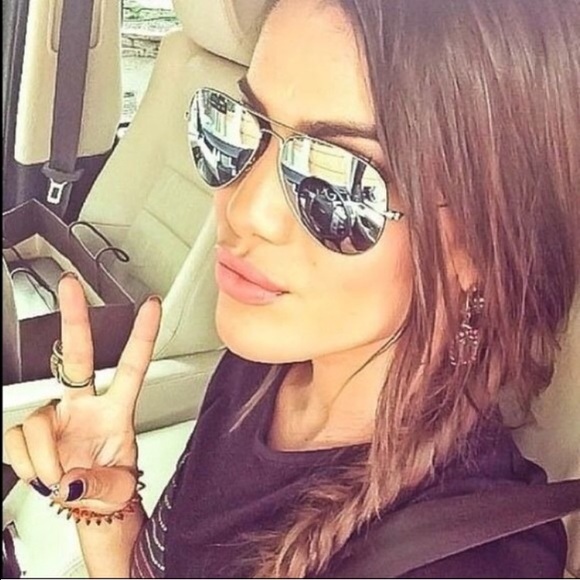 Accessories - Silver Mirror/Silver Frame Aviator Sunglasses