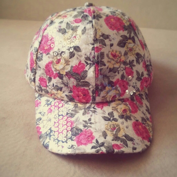 New Cute Floral printed cap!