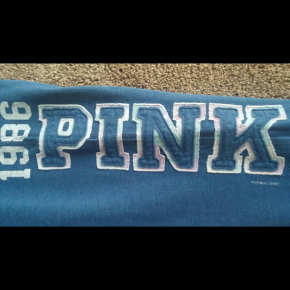 Victoria's Secret PINK tie dye cropped sweats M