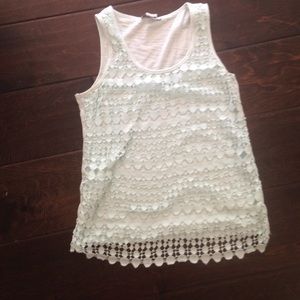 Light blue, textured tank top