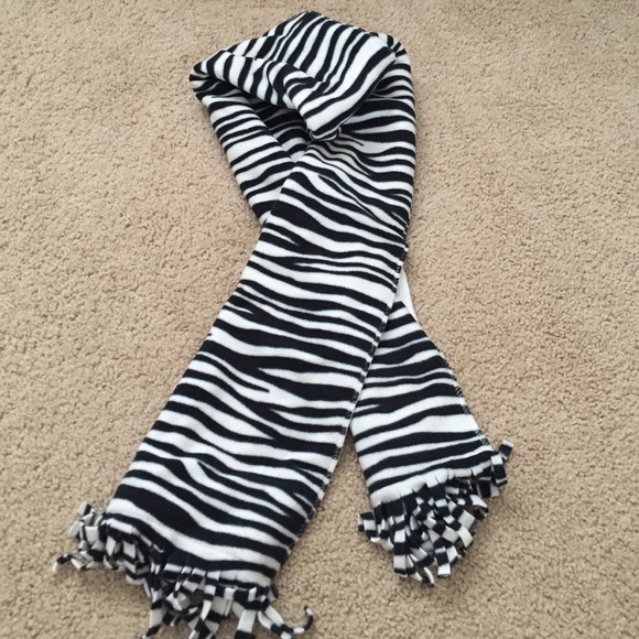 Zebra Scarf & Matching Gloves