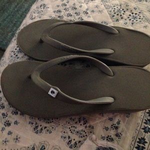 Small grey wedge flip flop