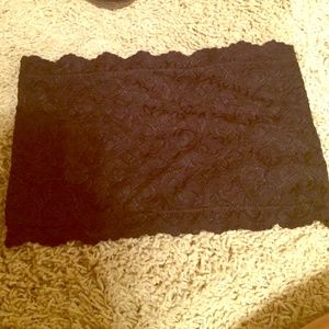 Black lace bandeau
