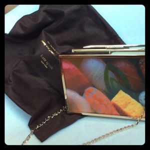 Store DISPLAY: Kate Spade Bento Box 🍣 Clutch