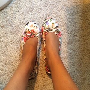 Size 5 Rocket Dog flats