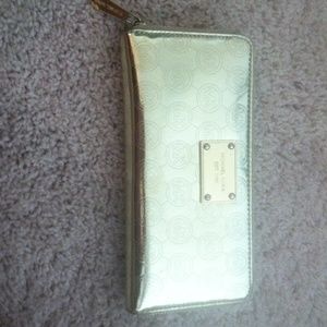 Michael Kors Gold Wallet