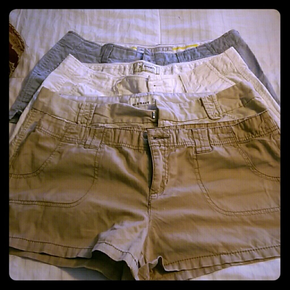 31/2 shorts gently used just to big know