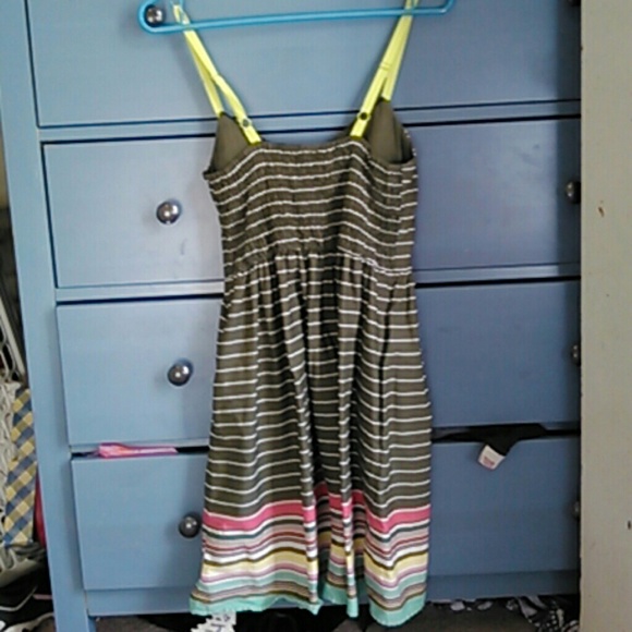 Green striped dress size small - Picture 2 of 3