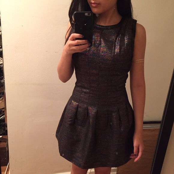 ❌SOLD❌HOSTPICK! Mustard Seed Leather Trim Dress! - Picture 4 of 4