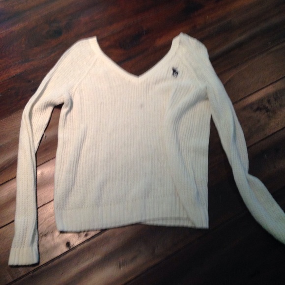 Abercrombie and Fitch white knit sweater