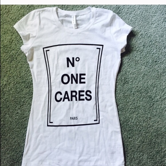 🙋🏽🙋🏽🙋🏽 t-shirt