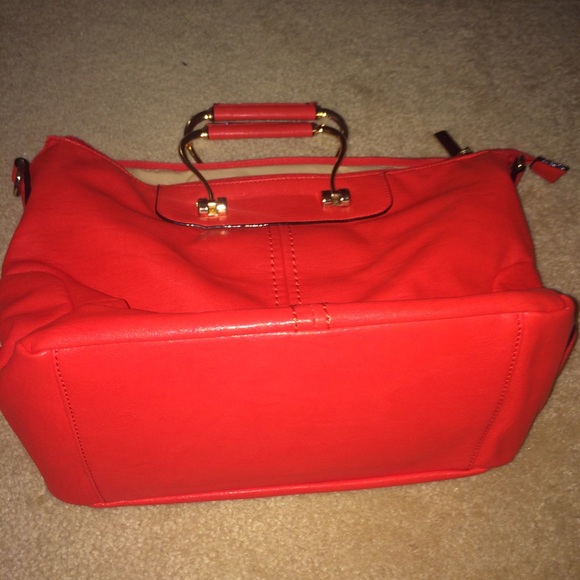 Handbag - Picture 3 of 4