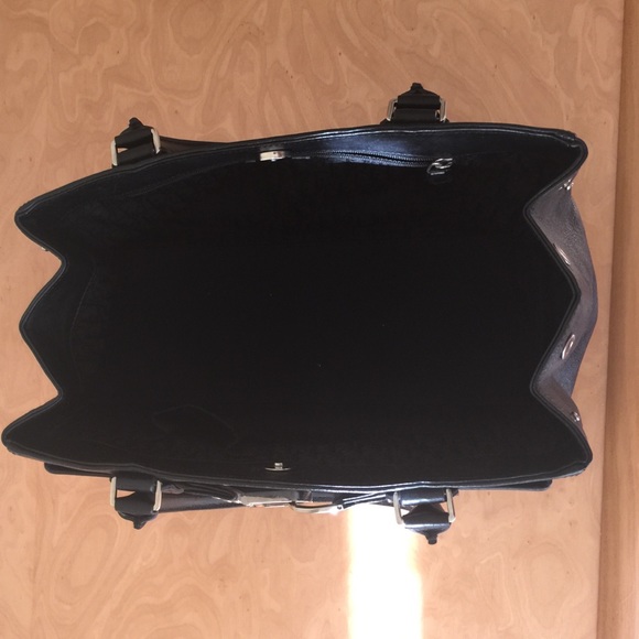 No longer using it. - Picture 3 of 4