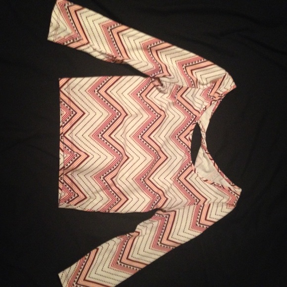 Crop top - Picture 2 of 2