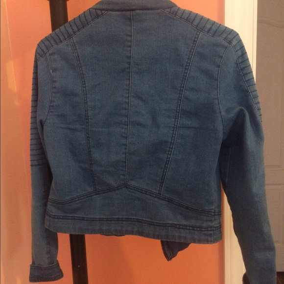 F21 Jean Jacket - Picture 2 of 2