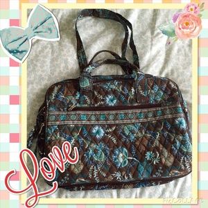 💥SOLD💥🎀Quilted Cross Body Messenger Bag