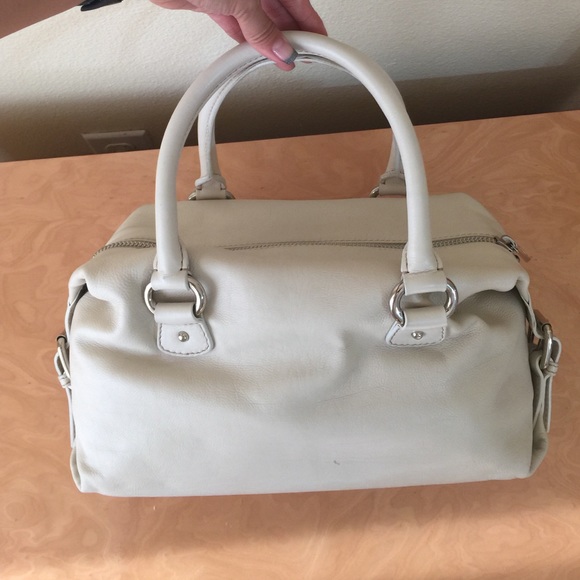 Not using it. - Picture 2 of 4