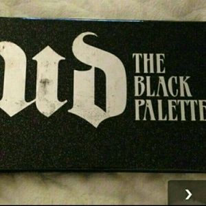Urban decay black palette