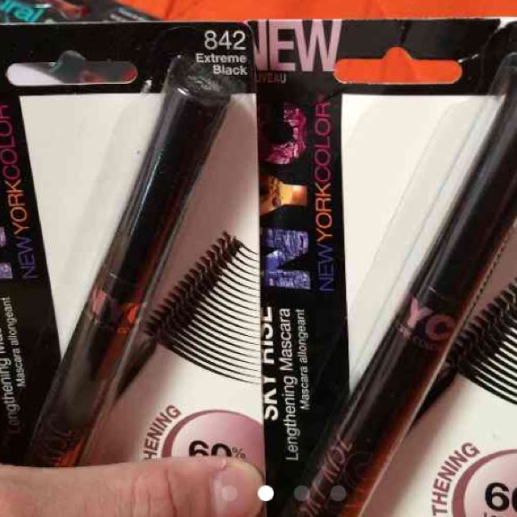 Makeup bundle! - Picture 2 of 4