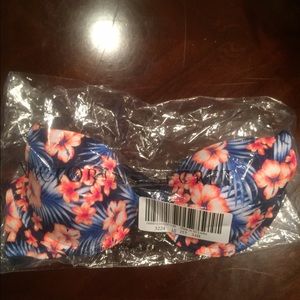 Pink™ Tropical Floral T-Back Bra