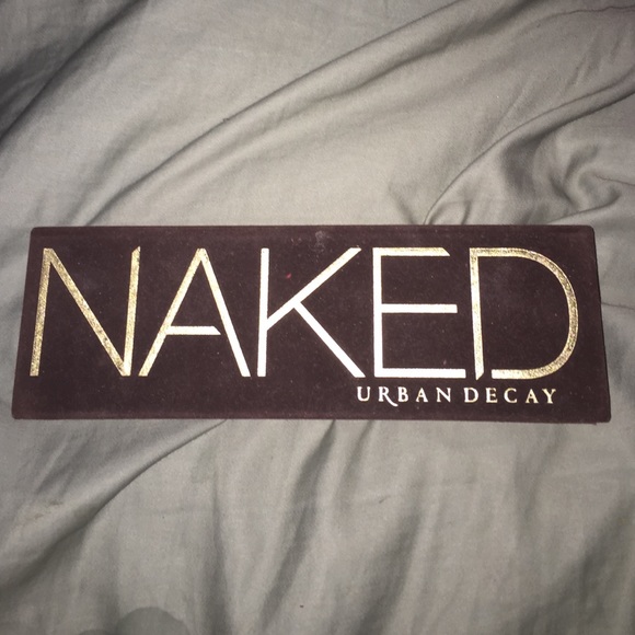 Urban Decay Naked Eyeshadow Palette
