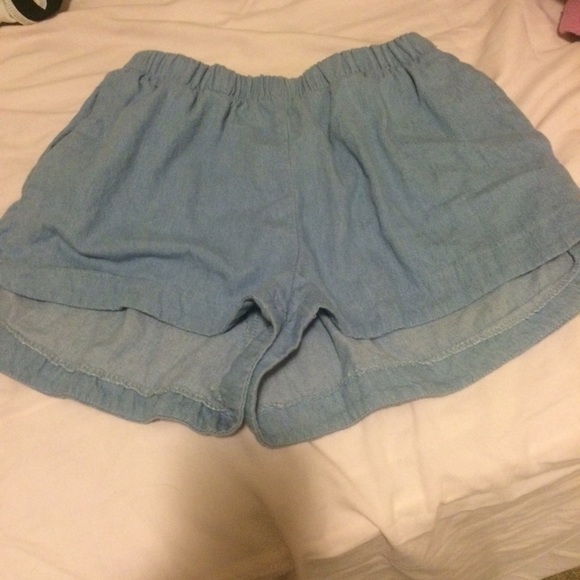 Brandy Melville shorts