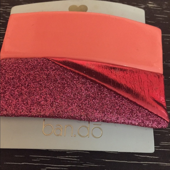 Ban.do 2 Hair Clips - Picture 2 of 2