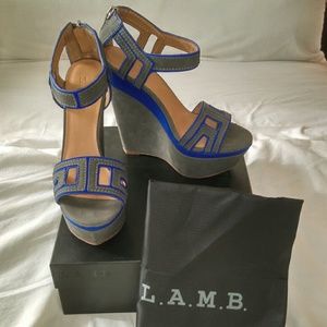 L.A.M.B. Gwen Stefani NWT Wedges
