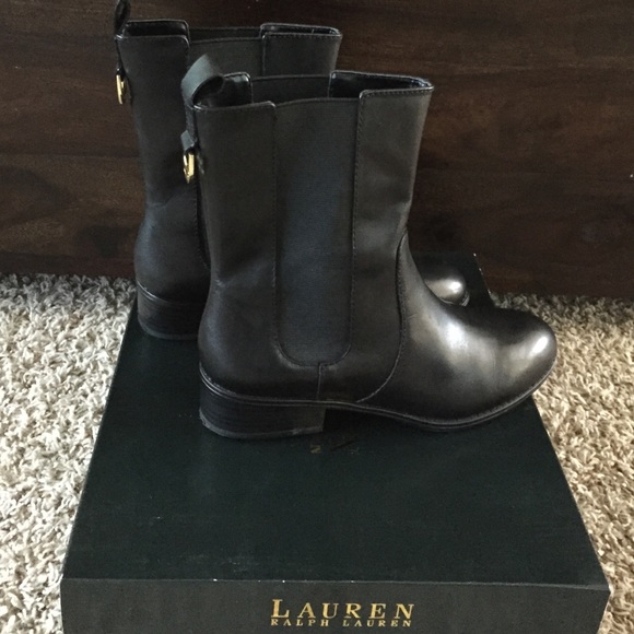 NWT! Ralph Lauren Mid Calf Boots - Picture 2 of 4