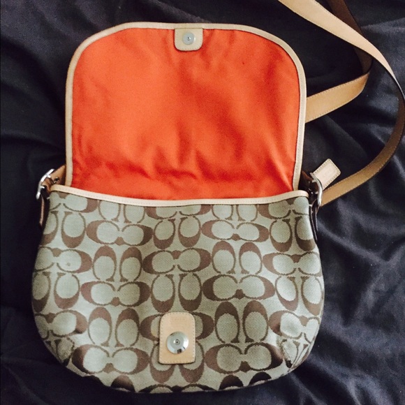 Coach crossbody handbag - Picture 2 of 3