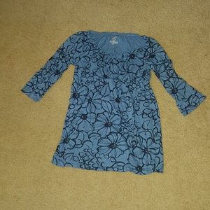 Old navy kids x-large worn a few times no holes.