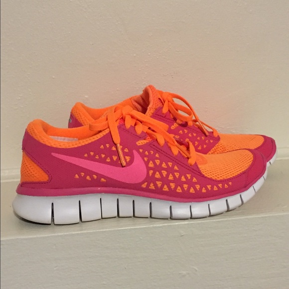 NIKE FREE RUN+